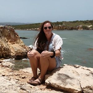 Meet your Posher, Annie